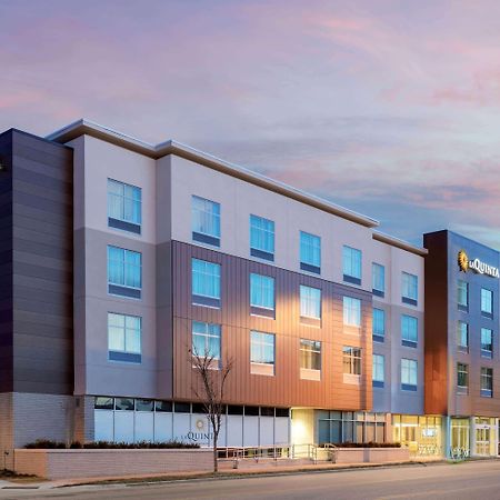 La Quinta Inn & Suites By Wyndham Kansas City Beacon Hill Εξωτερικό φωτογραφία